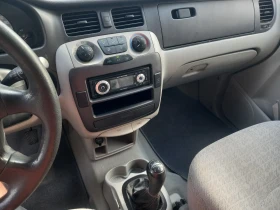 Hyundai Trajet 2.0CRDI 16V 7местен - 4700 лв. - 83271328 11
