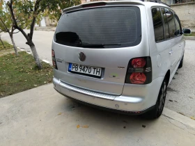 Обява за продажба на VW Touran 1.9TDI.105k.6скорости + КЛИМА  ~6 800 лв. - изображение 8 | Auto.bg Обява за продажба на VW Touran 1.9TDI.105k.6скорости + КЛИМА  ~6 800 лв. - изображение 8