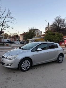 Opel Astra 1.6 , 116к.с., снимка 3 — Bazar.bg Opel Astra 1.6 , 116к.с., снимка 3