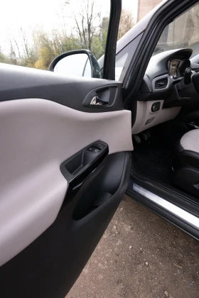 Opel Corsa - 4700 € / 9192.40 лв. - 30306701 16