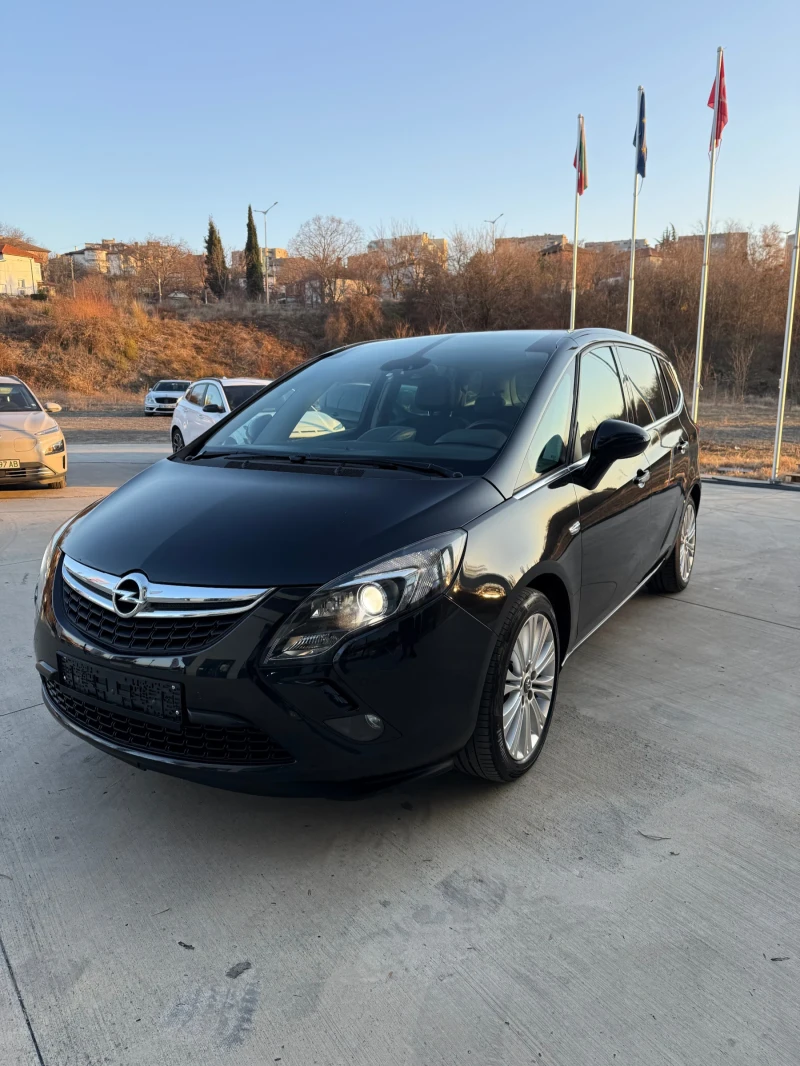 Opel Zafira TOURER 6+ 1 PANORAMA/AMBIENT 2.0, снимка 2 - Автомобили и джипове - 48131394