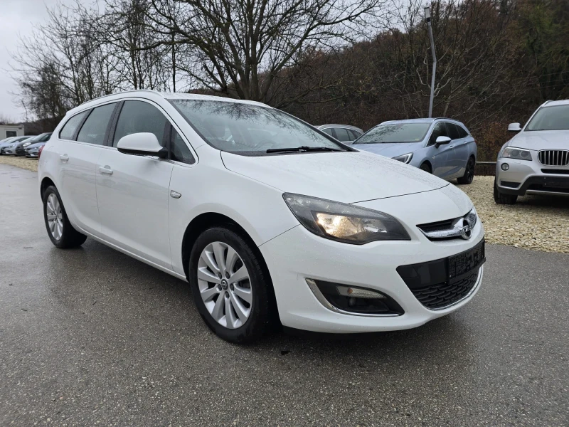 Opel Astra 1.7CDTI - 110к.с., снимка 2 - Автомобили и джипове - 48194369