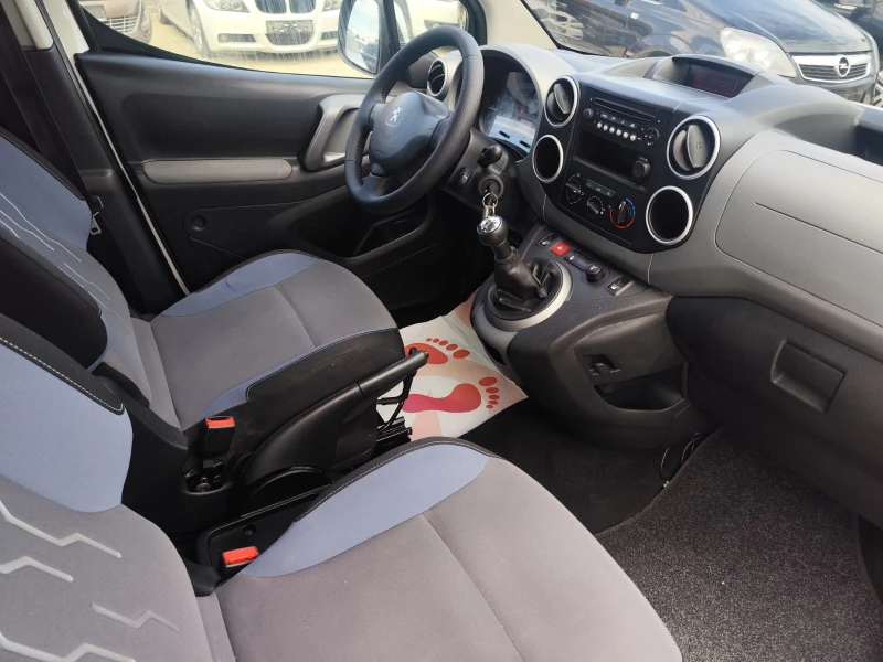 Peugeot Partner 1.6 дизел Италия, снимка 12 - Автомобили и джипове - 50486109