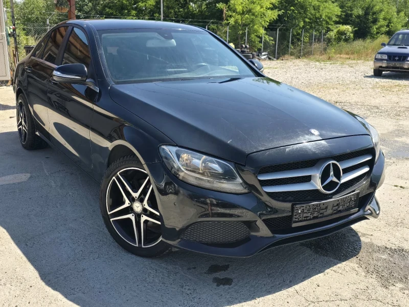 Mercedes-Benz C 220, снимка 2 - Автомобили и джипове - 52451307
