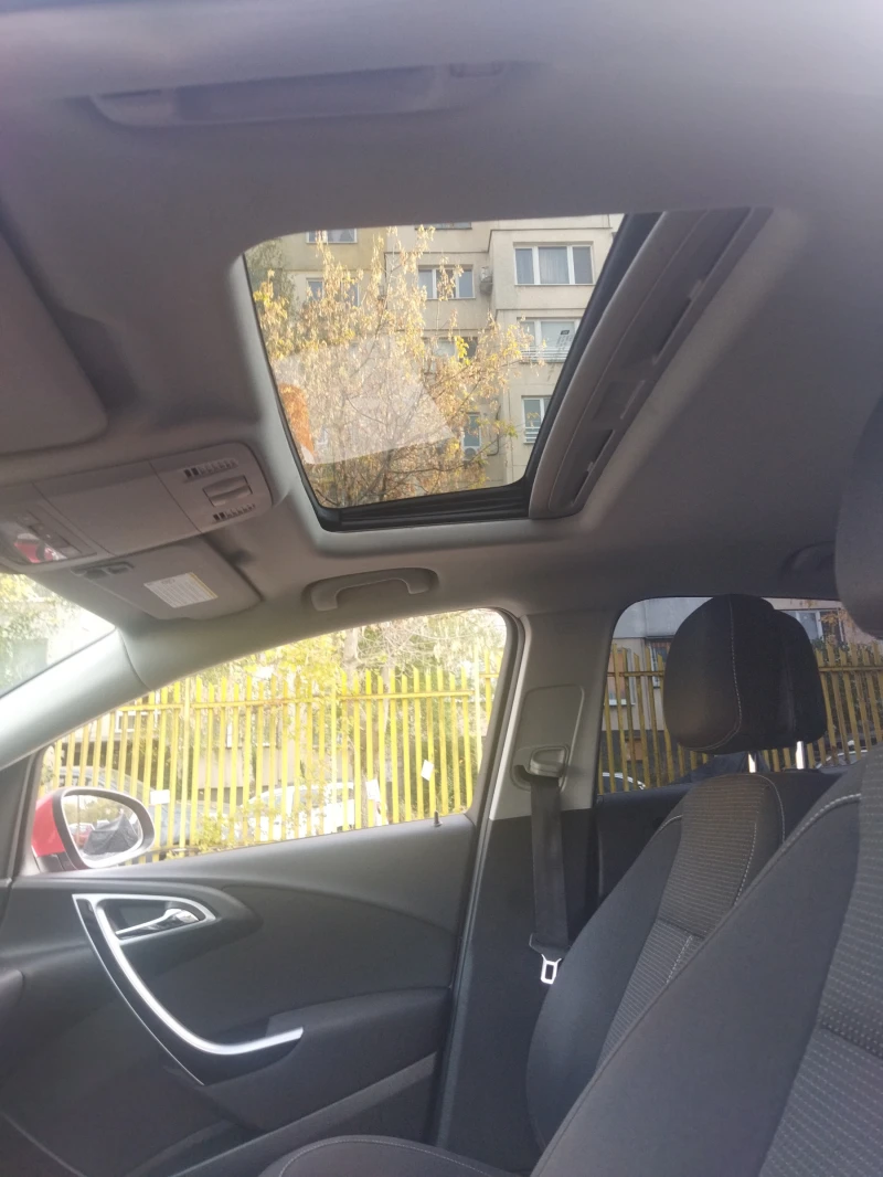 Opel Astra OPC-LINE-SWISS, снимка 12 - Автомобили и джипове - 52166169