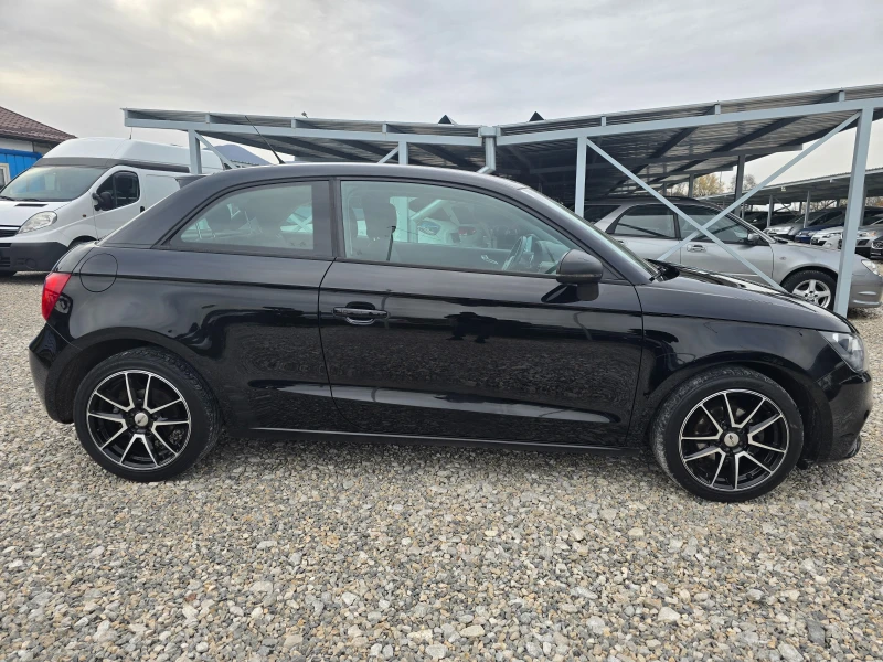 Audi A1 1.6TDI NAVI KLIMATRONIK, снимка 6 - Автомобили и джипове - 52453275
