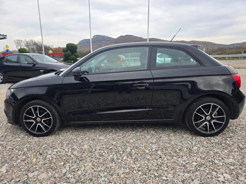 Audi A1 1.6TDI NAVI KLIMATRONIK, снимка 2 - Автомобили и джипове - 52453275