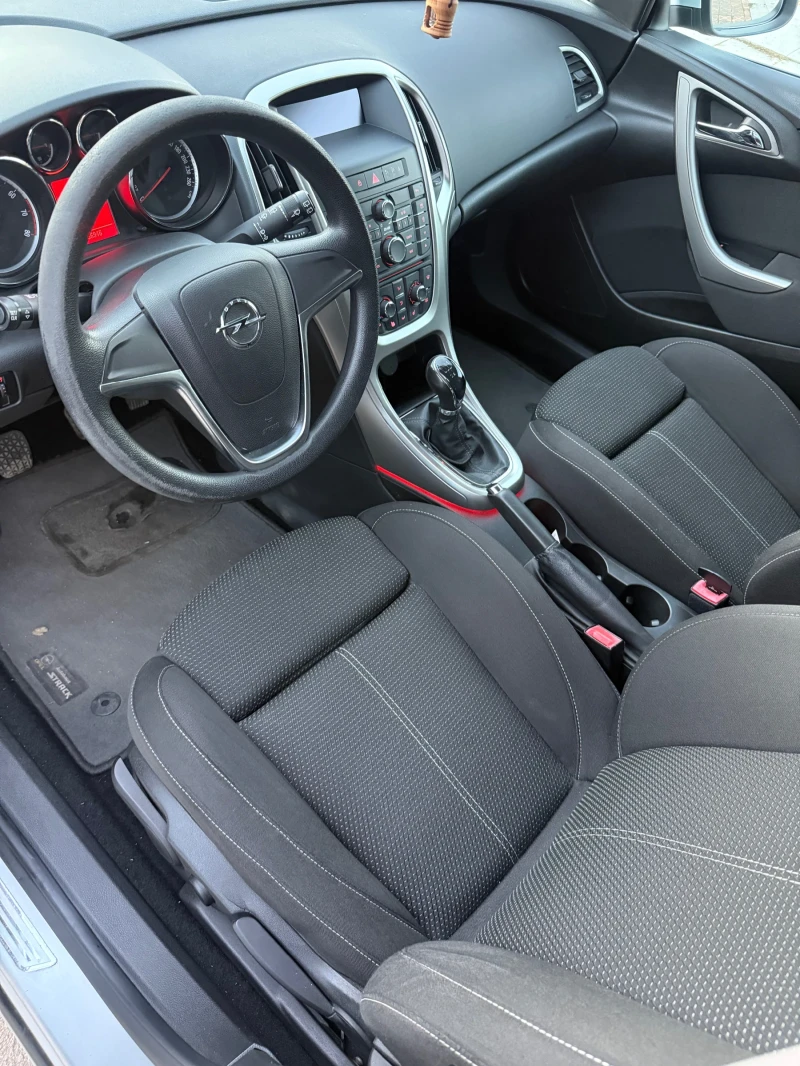 Opel Astra 1.6 , 116к.с., снимка 10 - Автомобили и джипове - 52605206
