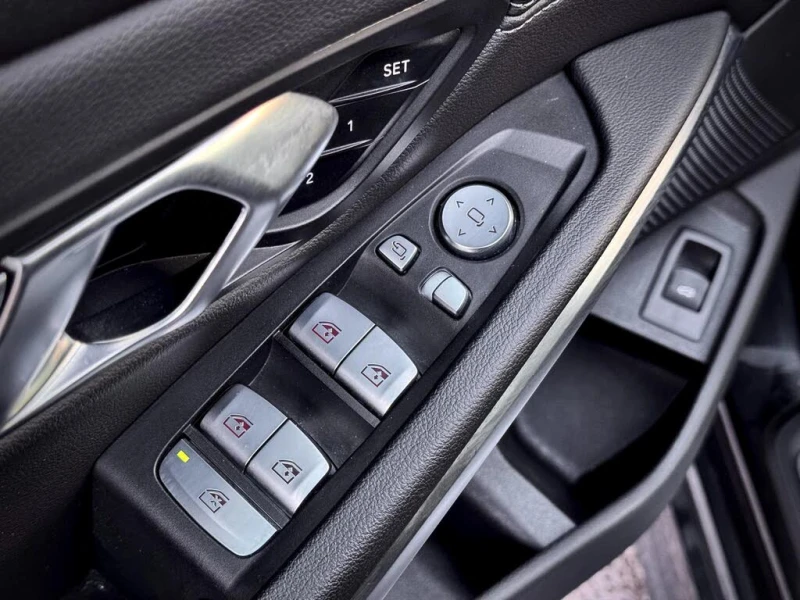 BMW 330 xDrive MPACK* ПОДГРЕВ* KEYLESS* CAM* , снимка 16 - Автомобили и джипове - 52705341