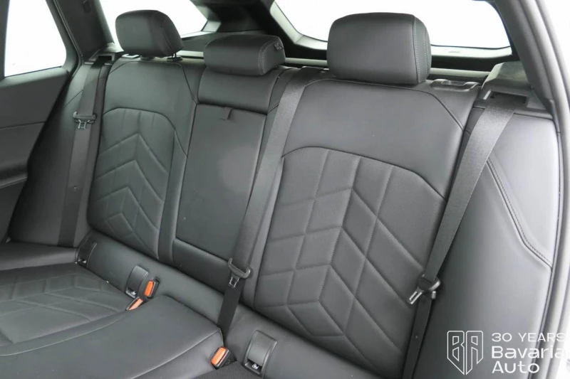 BMW 520 i Touring M Sport Paket Steptronic, снимка 8 - Автомобили и джипове - 52726818