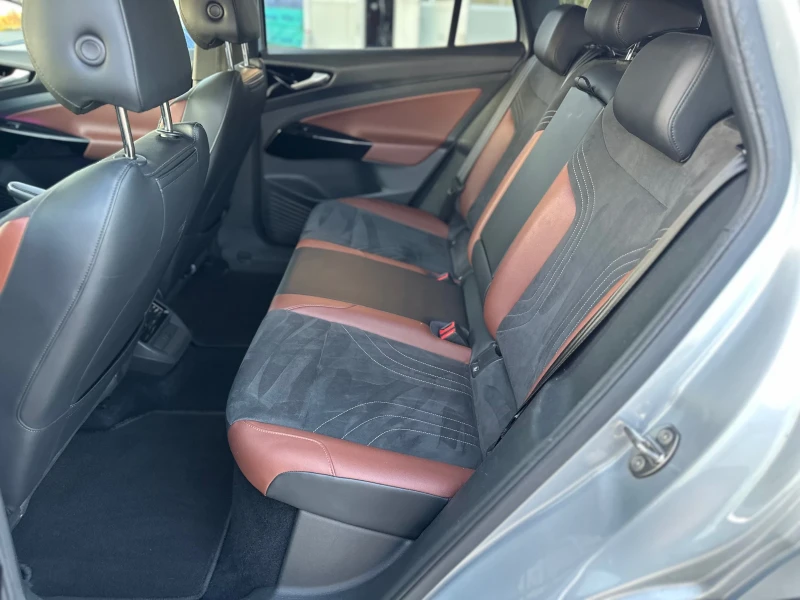 VW ID.4 82 kWh / Pro /204 kc, снимка 10 - Автомобили и джипове - 52804269