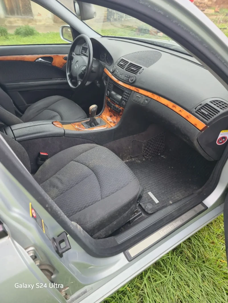Mercedes-Benz E 280 E280 CDI, снимка 4 - Автомобили и джипове - 53002362