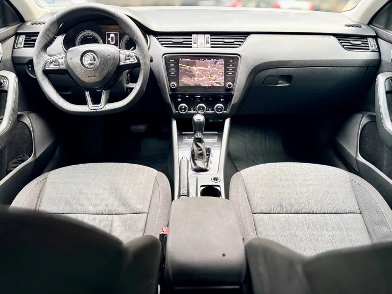 Skoda Octavia 2.0 TDI 150 к.с DSG/LED/CARPLAY, снимка 9 - Автомобили и джипове - 53135279