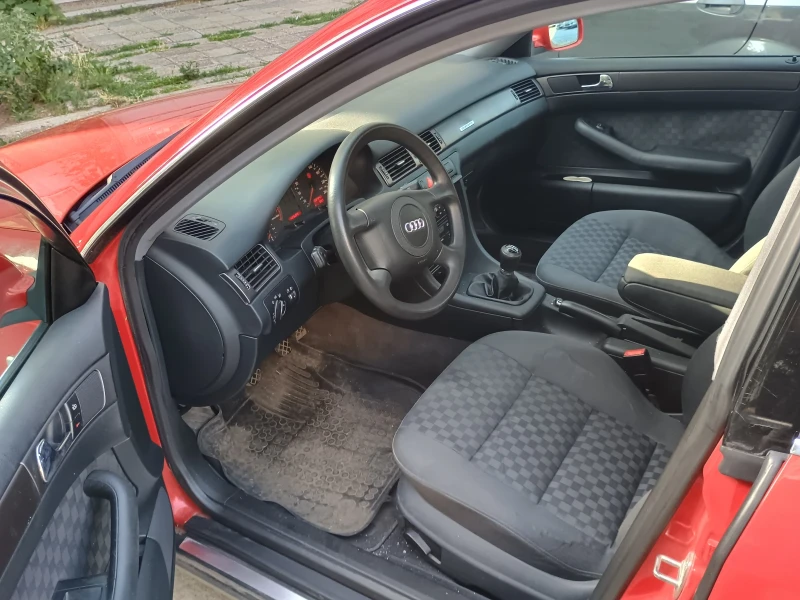 Audi A6 2.4 Quattro, снимка 7 - Автомобили и джипове - 53135446