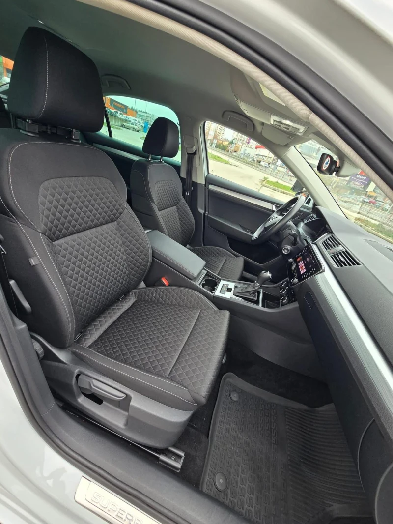 Skoda Superb 2.0TDI 150k.c.automatic, снимка 10 - Автомобили и джипове - 53366991