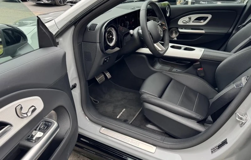 Mercedes-Benz CLA CLA 220 4Matic AMG-Line, снимка 5 - Автомобили и джипове - 56034239