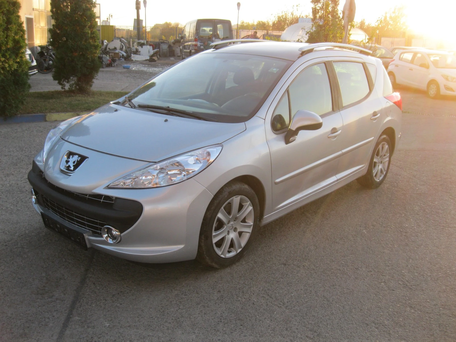 Peugeot 207 SW - изображение 3