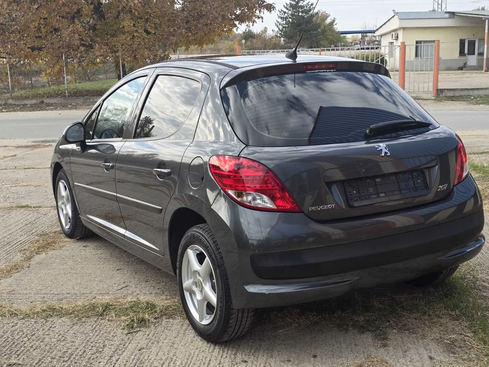 Peugeot 207  - изображение 5