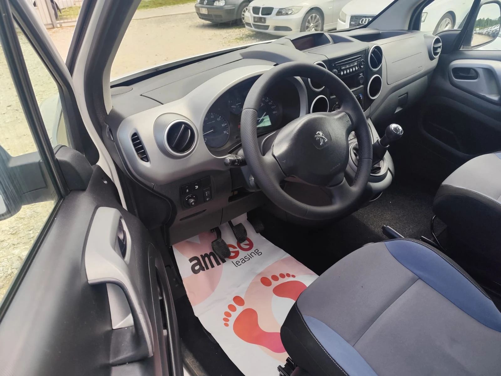 Peugeot Partner 1.6   | Mobile.bg   11