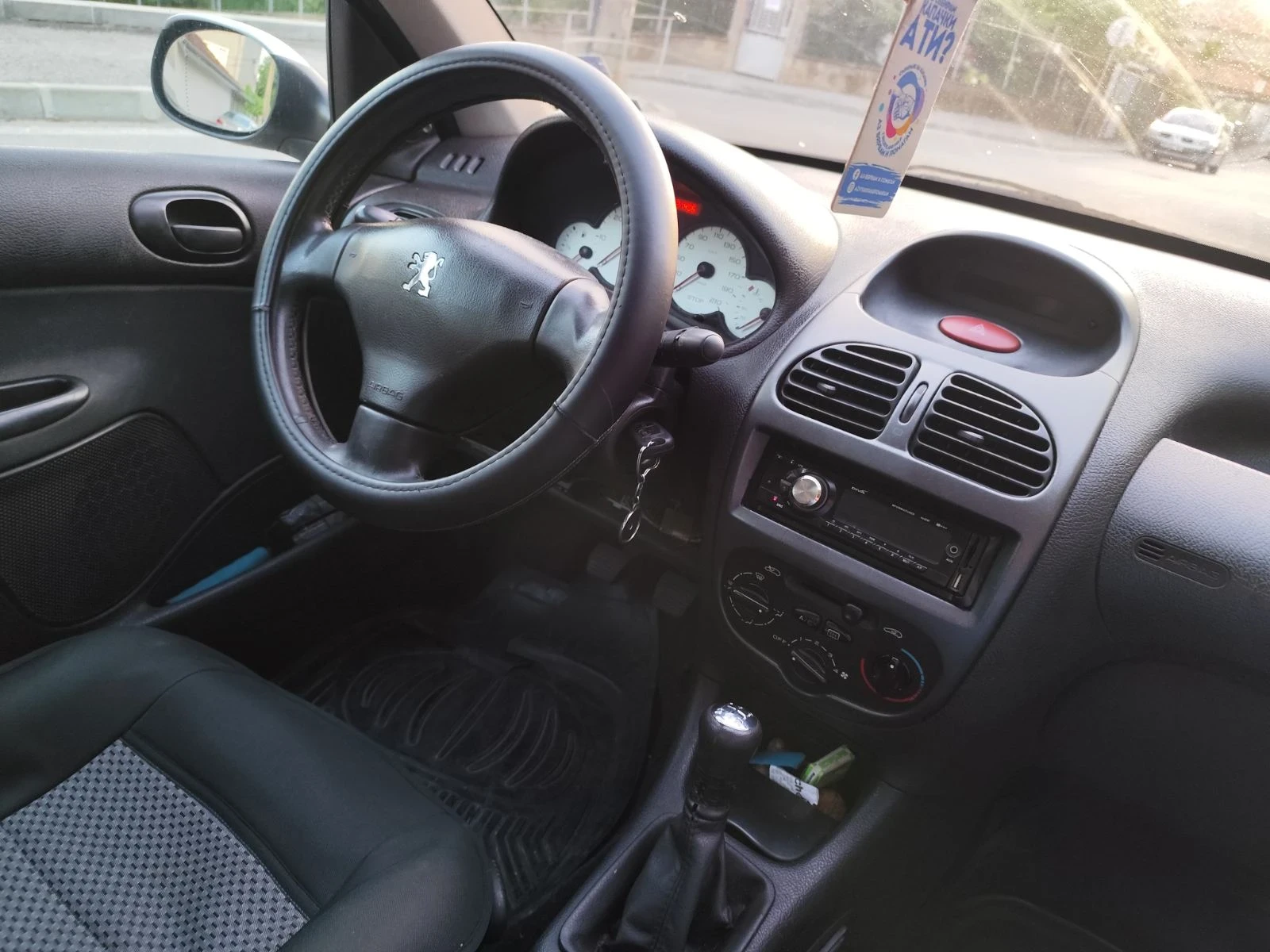 Peugeot 206 SW - изображение 10