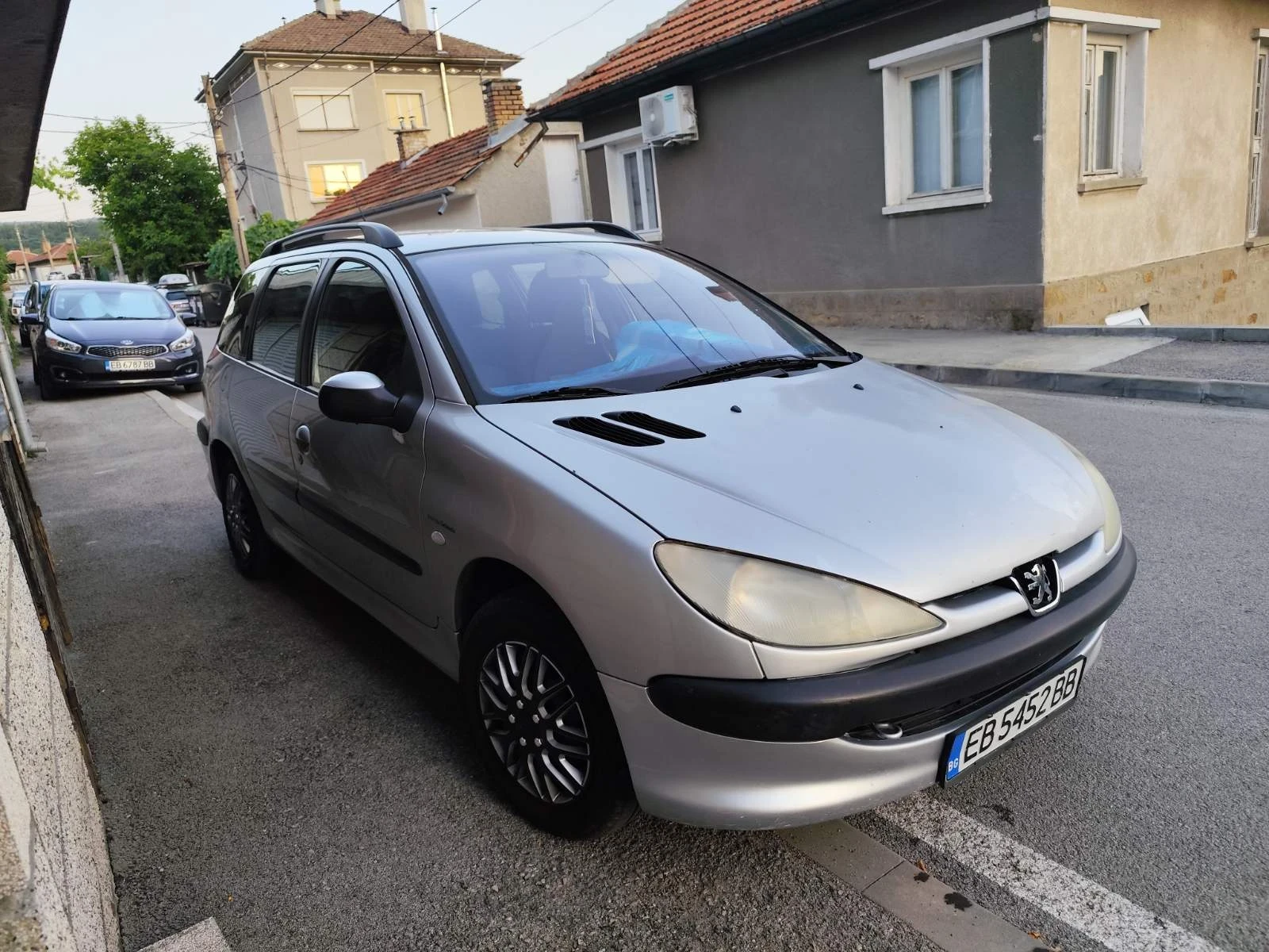 Peugeot 206 SW - изображение 2
