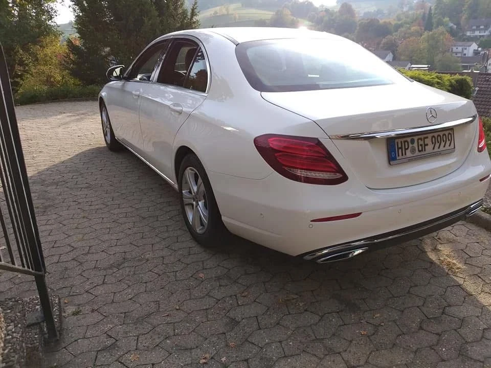 Mercedes-Benz E 200  - изображение 7