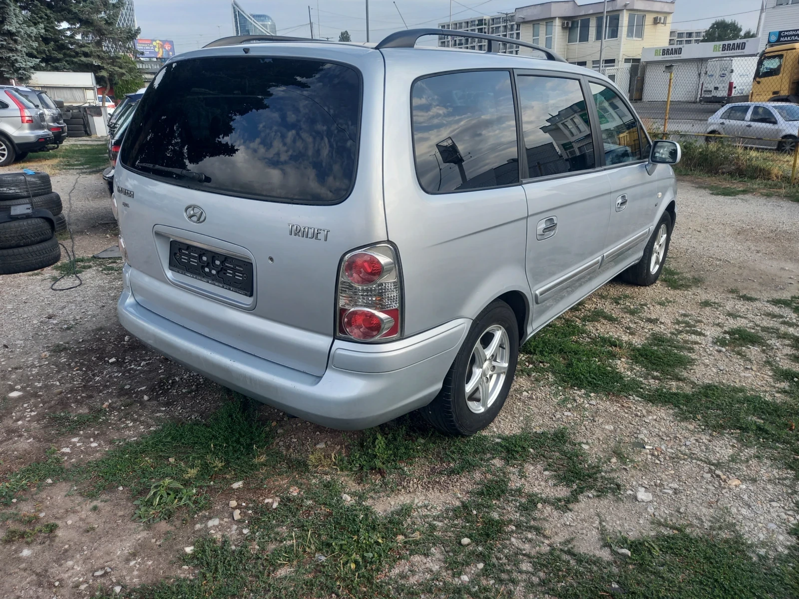 Hyundai Trajet 2.0CRDI 16V 7местен - изображение 5