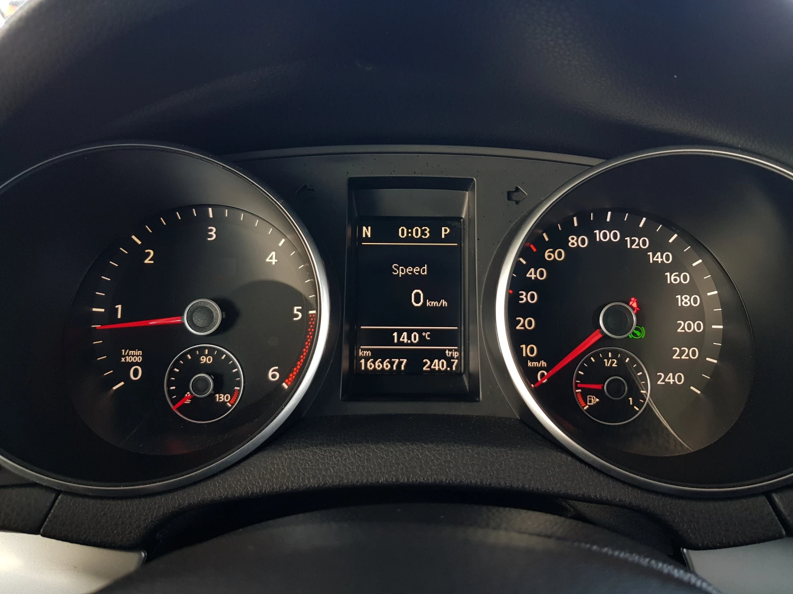 VW Golf 2.0 TDI-140 ..  EXCLUSIVE  | Mobile.bg   13