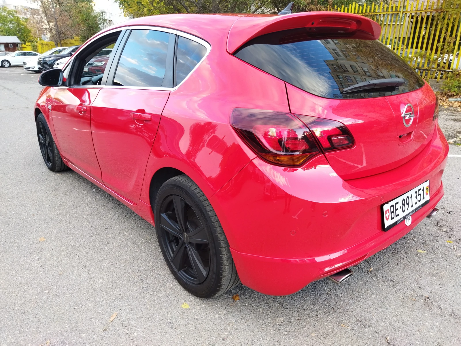 Opel Astra OPC-LINE-SWISS - изображение 6