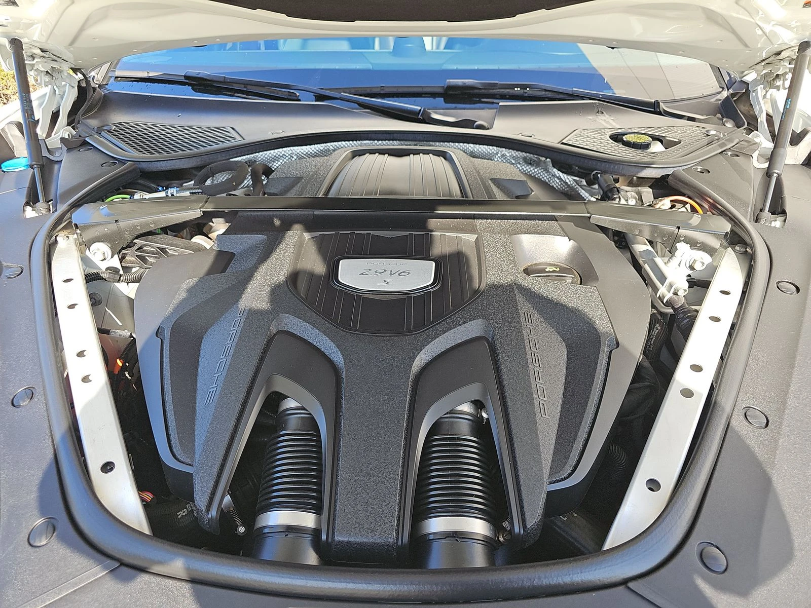 Porsche Panamera 4S   | Mobile.bg   11