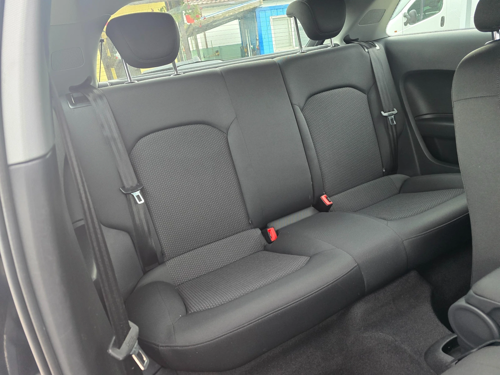 Audi A1 1.6TDI NAVI KLIMATRONIK | Mobile.bg   12