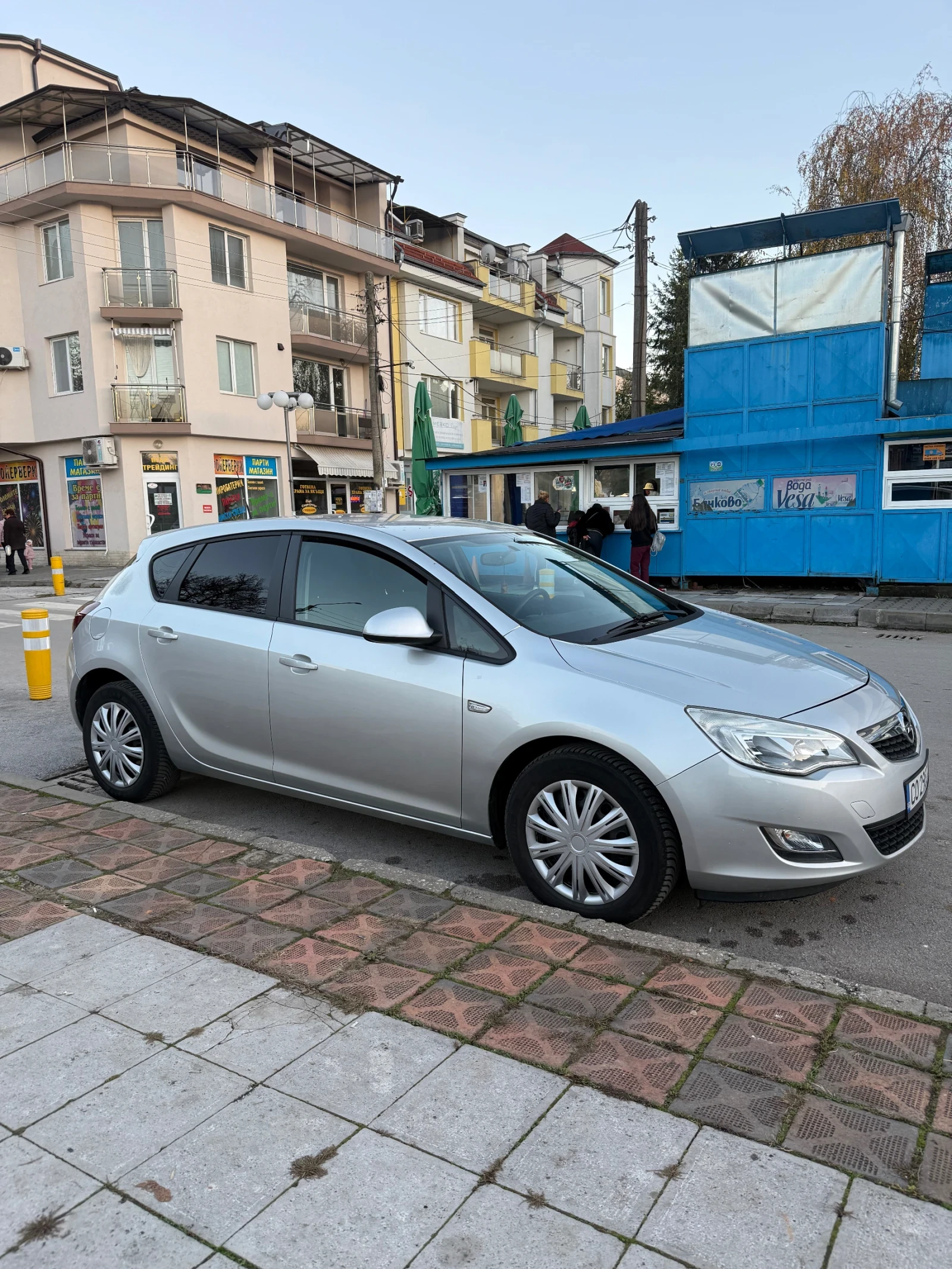 Opel Astra 1.6 , 116к.с. - изображение 5