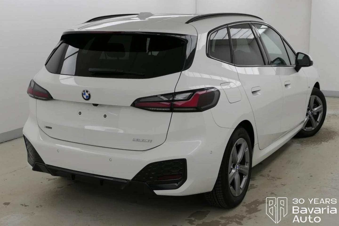 BMW 220 223i xDrive Active Tourer M Sport Paket Sportautom - изображение 3