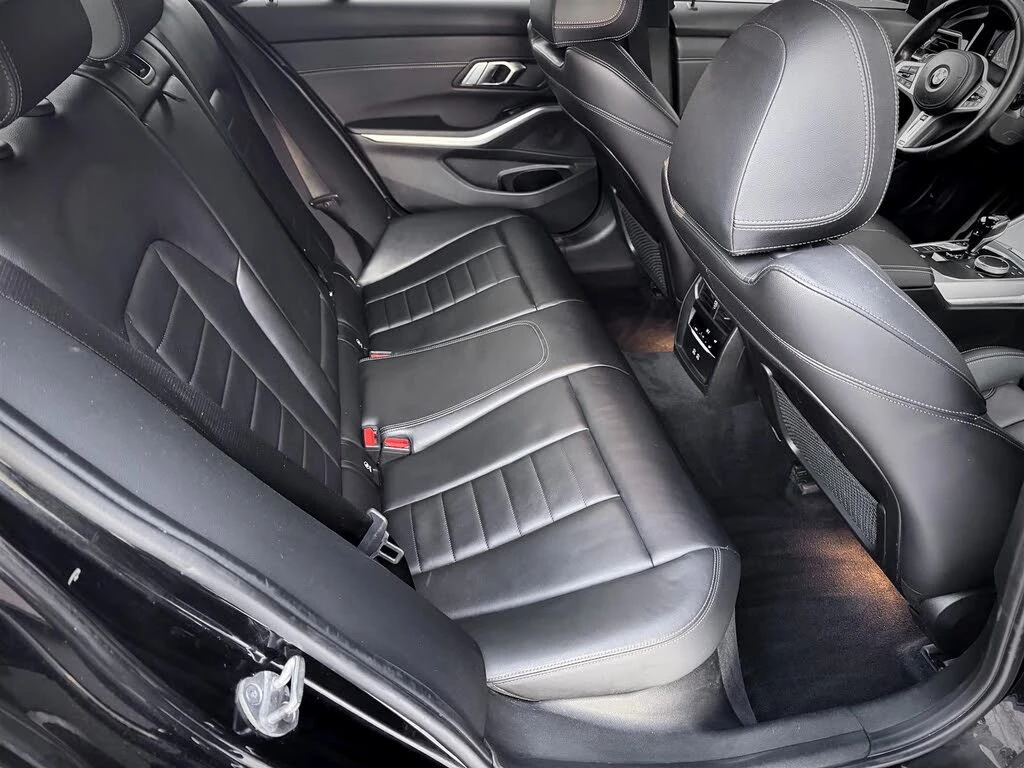 BMW 330 xDrive MPACK* ПОДГРЕВ* KEYLESS* CAM*  - изображение 10