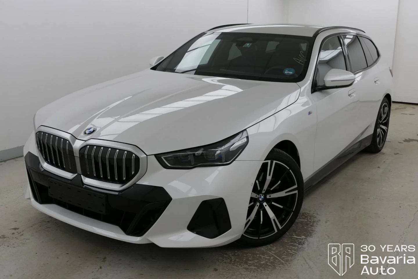 BMW 520 i Touring M Sport Paket Steptronic | Mobile.bg   1