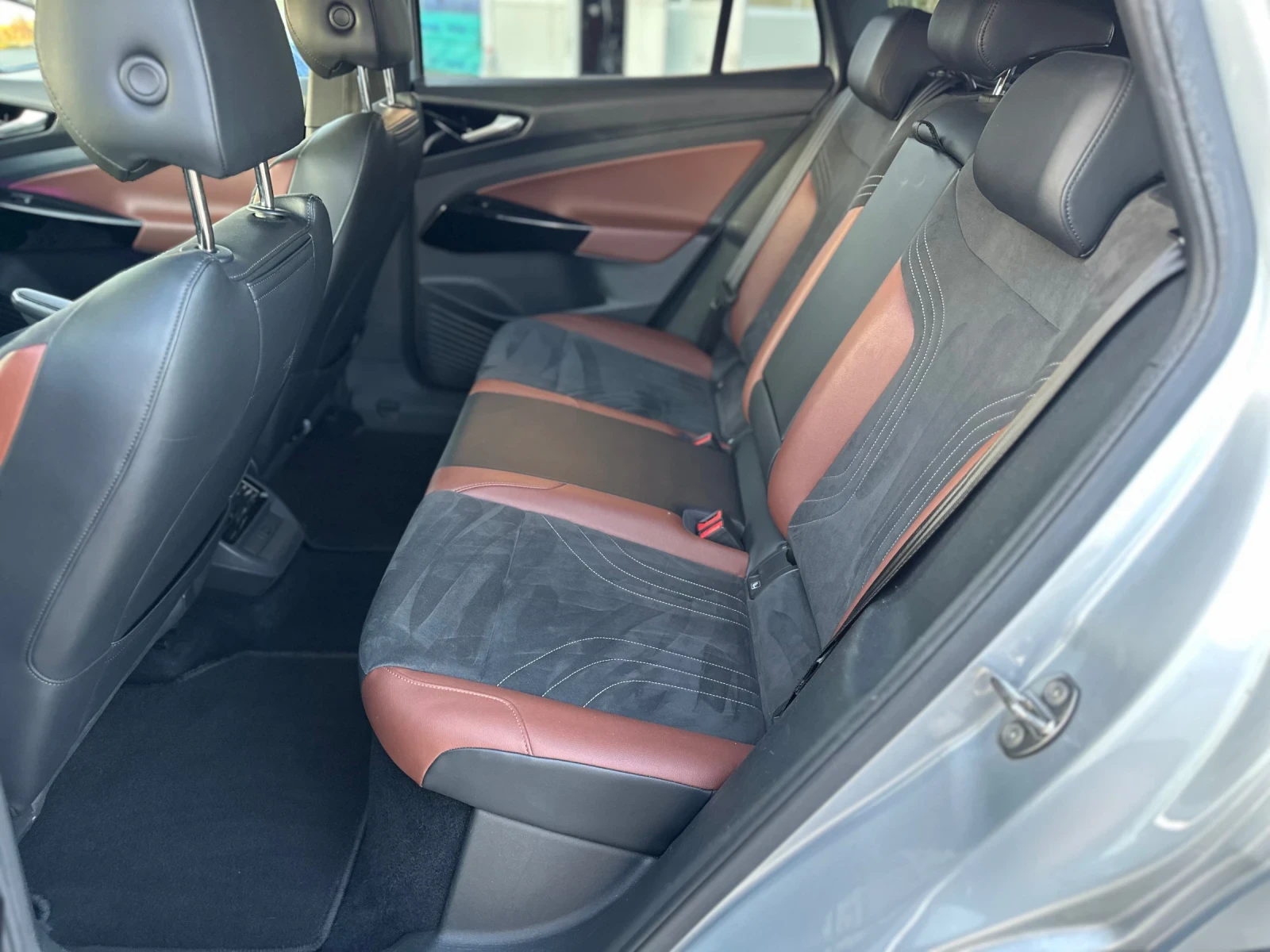 VW ID.4 82 kWh / Pro /204 kc | Mobile.bg � ����������� 10