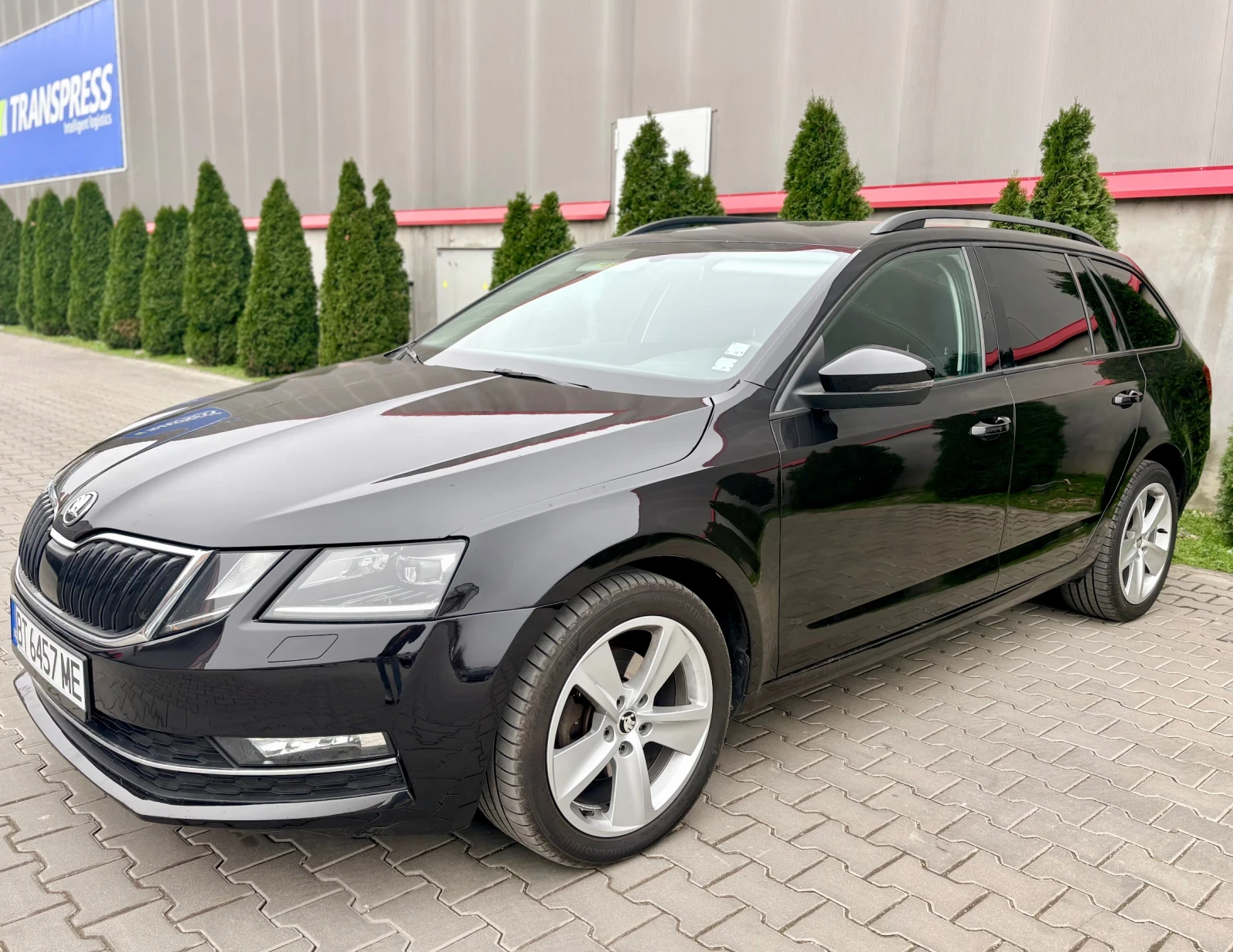 Skoda Octavia 2.0 TDI 150 �.� DSG/LED/CARPLAY | Mobile.bg � ����������� 2