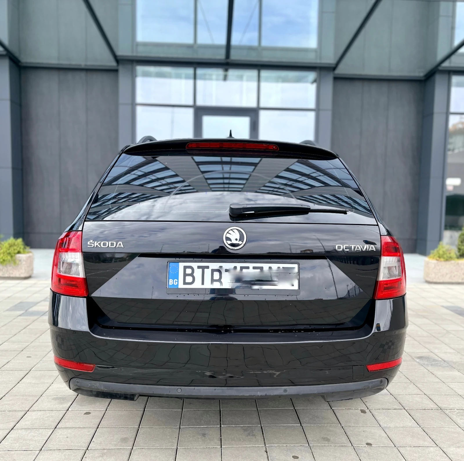 Skoda Octavia 2.0 TDI 150 к.с DSG/LED/CARPLAY, снимка 6 - Автомобили и джипове - 53937171