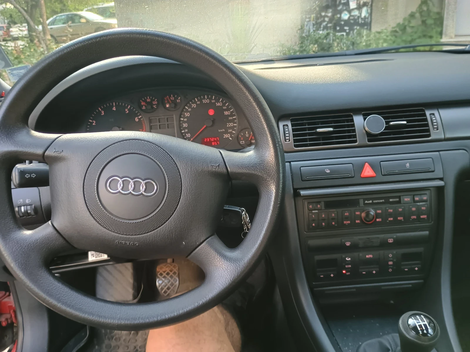 Audi A6 2.4 Quattro - изображение 8