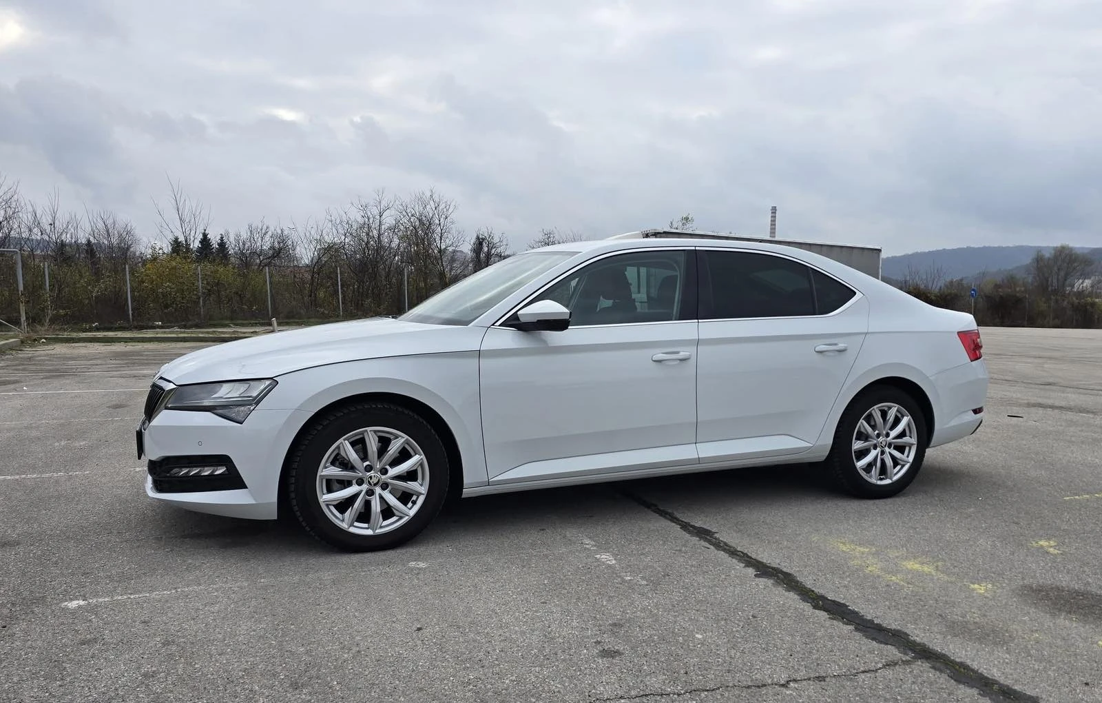 Skoda Superb 2.0TDI 150k.c.automatic | Mobile.bg � ����������� 16