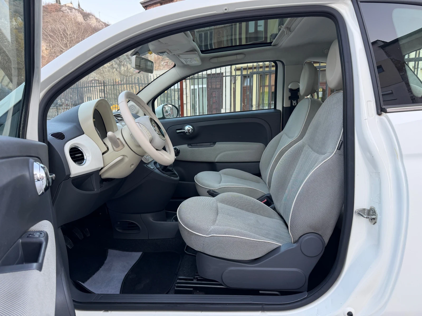 Fiat 500 1.25 БЕНЗИН * ПАНОРАМА, снимка 8 - Автомобили и джипове - 53737966