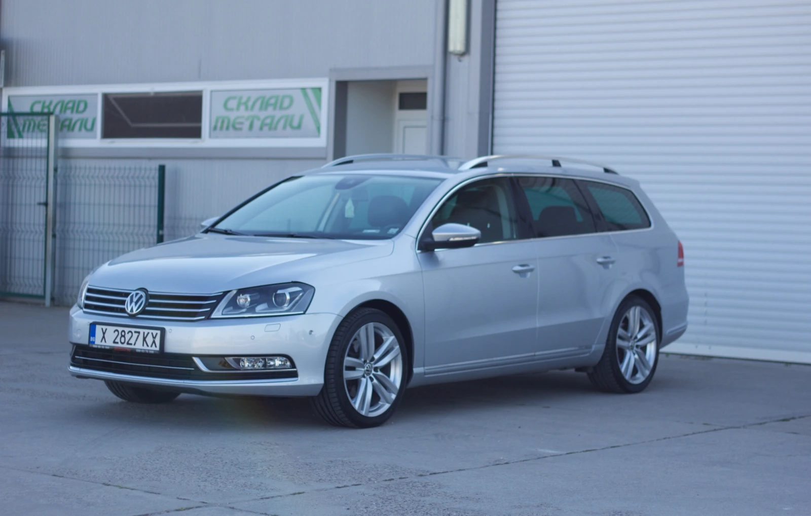 VW Passat BlueMotion, снимка 3 - Автомобили и джипове - 54091300
