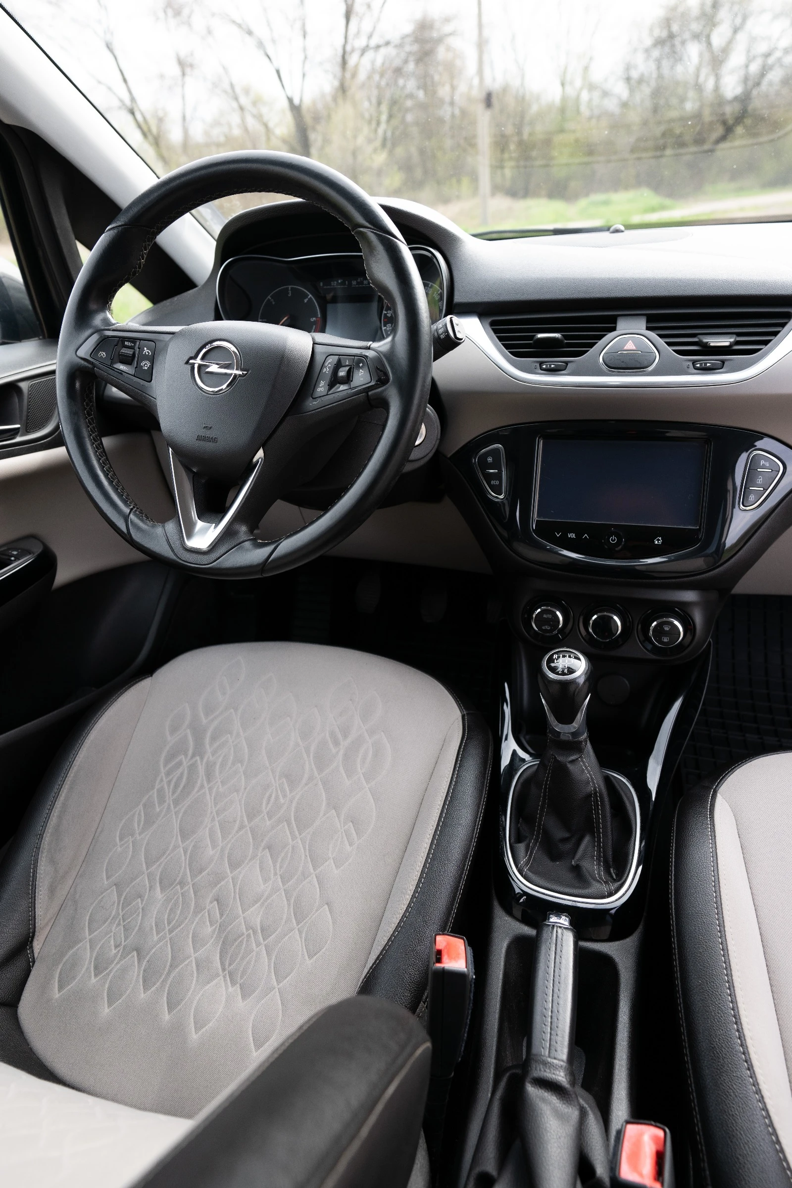 Opel Corsa, снимка 8 - Автомобили и джипове - 54225512