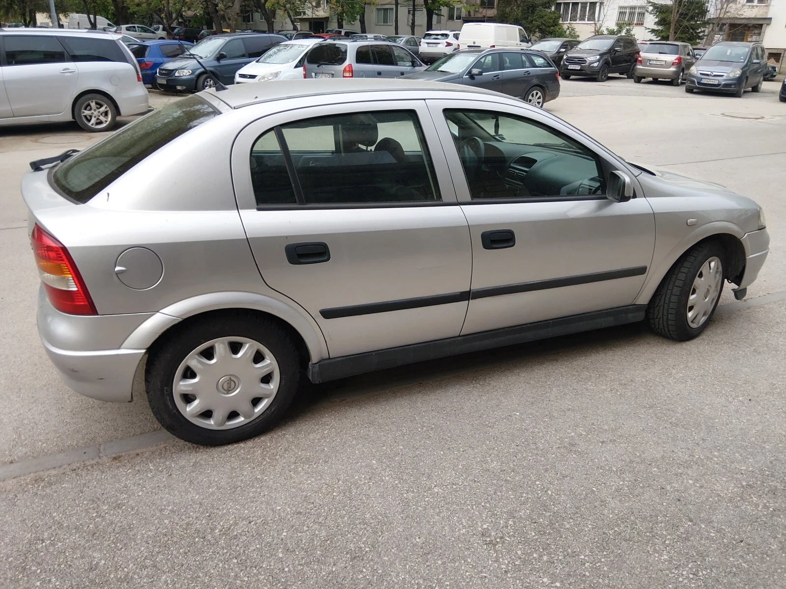Opel Astra 1.4i, снимка 3 - Автомобили и джипове - 54371257