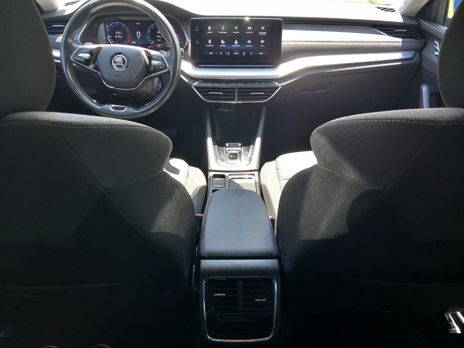 Skoda Octavia 1.5TSI/ G-Tec, снимка 9 - Автомобили и джипове - 54426842