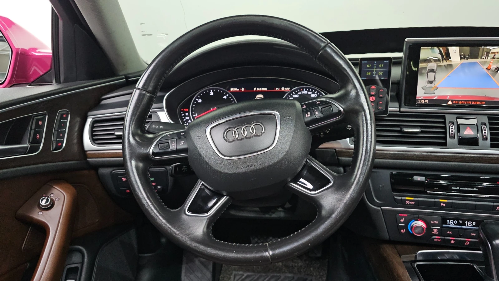 Audi A6 Premium* TDI* Camera* Navi* Tuning* АВТОКРЕДИТ, снимка 10 - Автомобили и джипове - 54584397