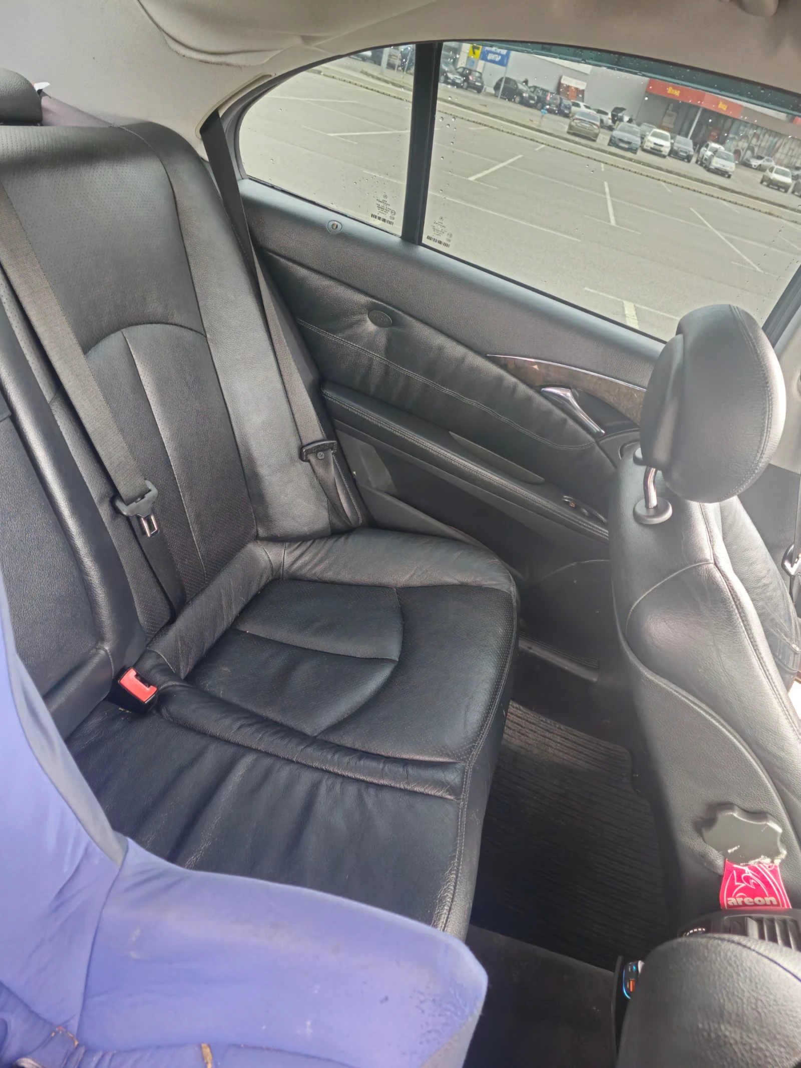 Mercedes-Benz E 320 CDI, снимка 7 - Автомобили и джипове - 54783654