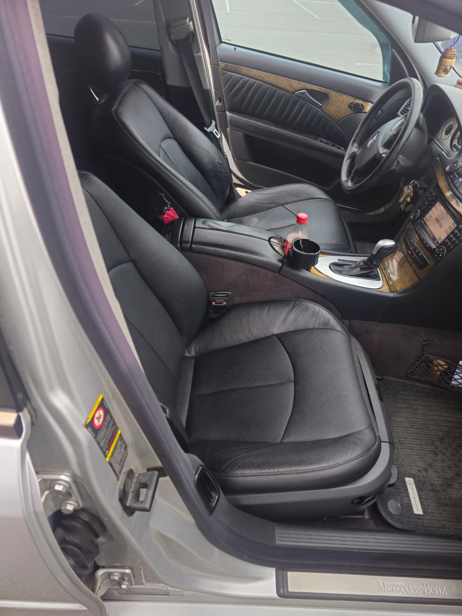 Mercedes-Benz E 320 CDI, снимка 9 - Автомобили и джипове - 54783654
