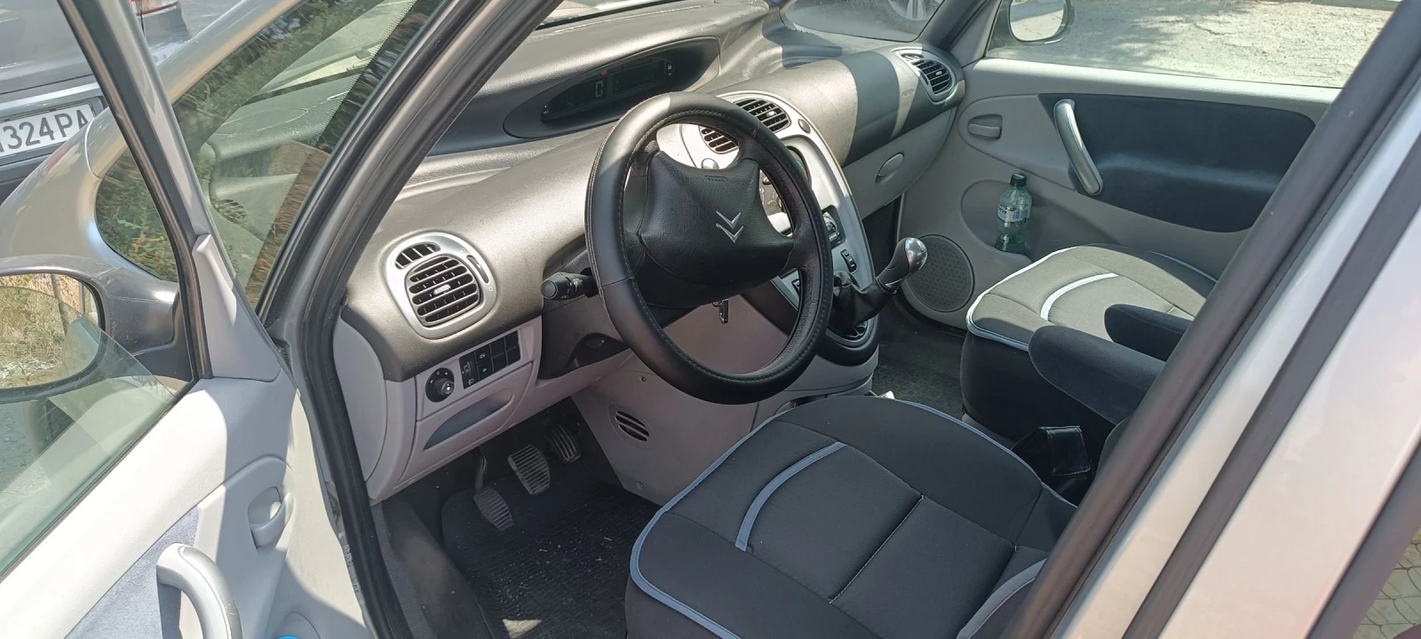Citroen Xsara picasso, снимка 9 - Автомобили и джипове - 54996316