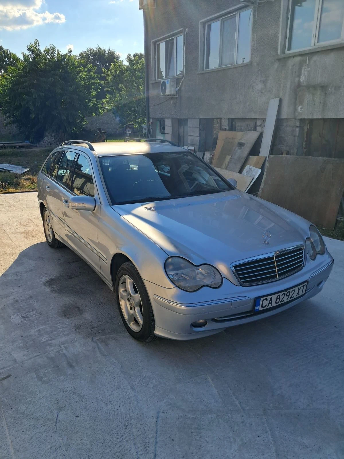 Mercedes-Benz C 220, снимка 3 - Автомобили и джипове - 55071110
